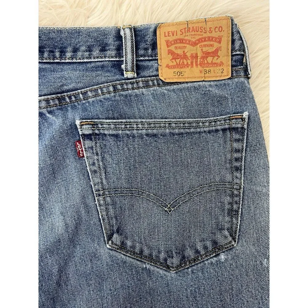 Levis 505 Jeans Mens Light Wash Denim Regular Fit Straight Ripped 38X32